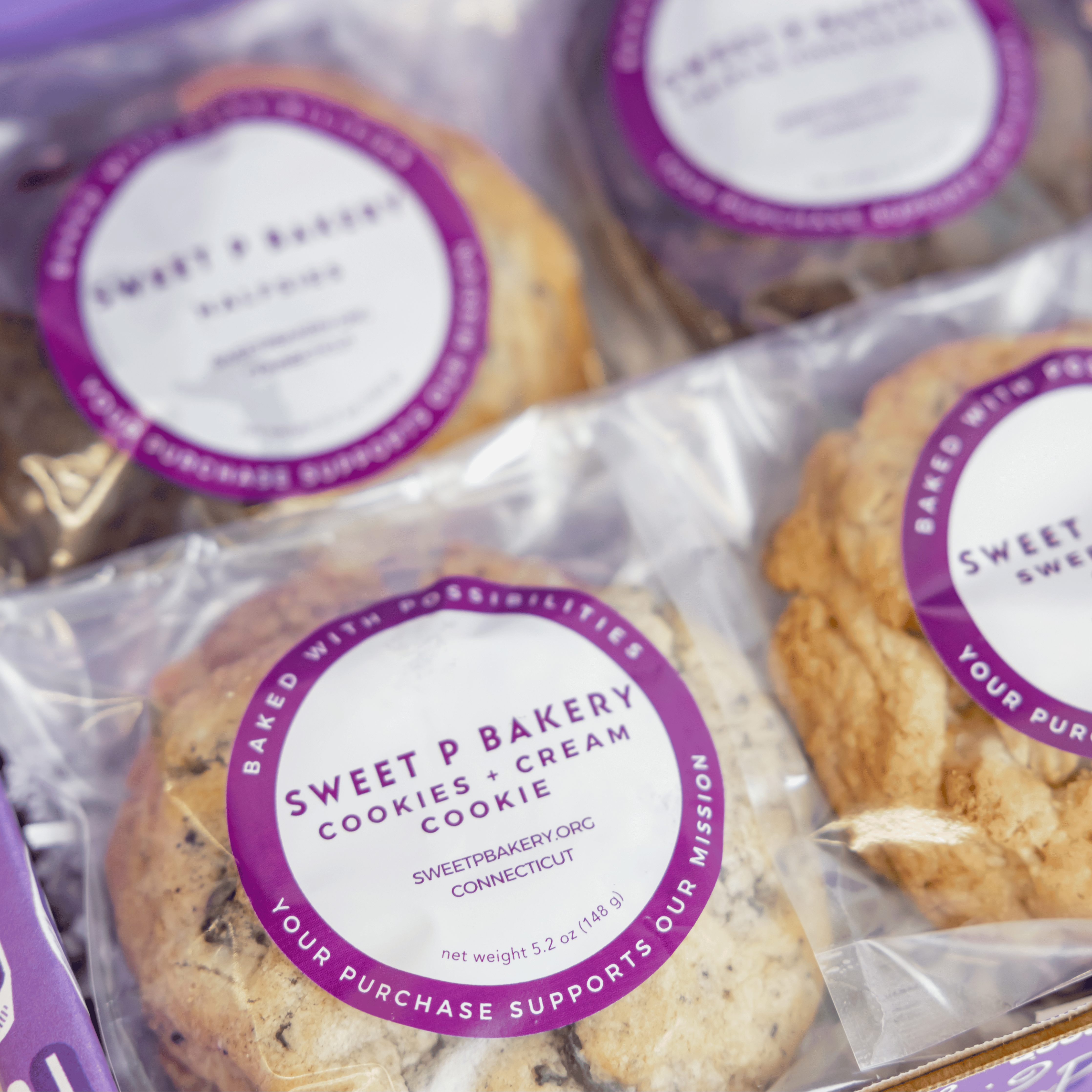 College Colossal Cookies Box 6 pack